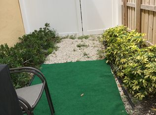 8 SE 19th Ave APT 4, Pompano Beach, FL 33060