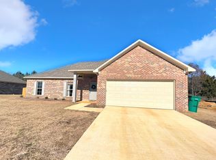 306 Pritchard Cir, Tupelo, MS 38801