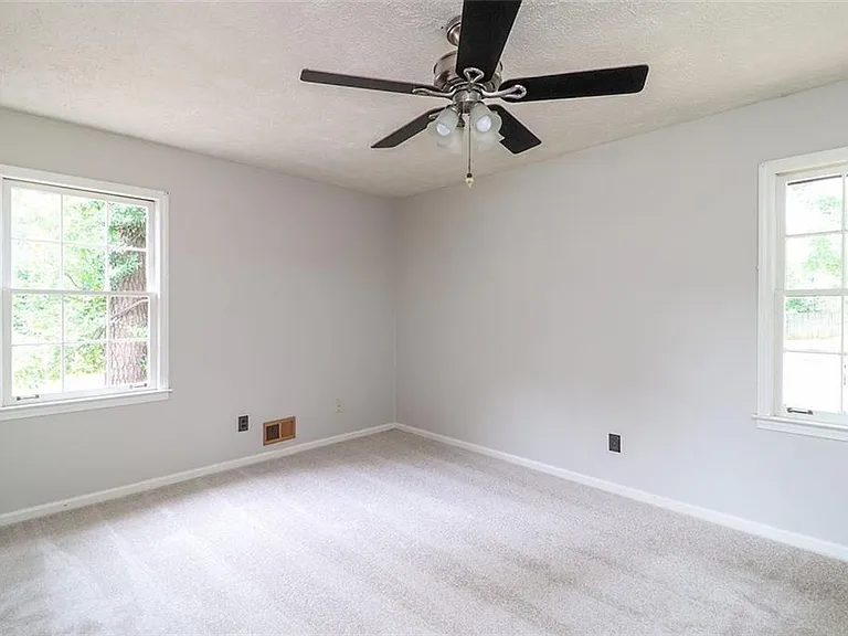 1291 Stephens St SW — Photo 21