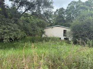 8070 Sunshine Dr, Irvington, AL 36544