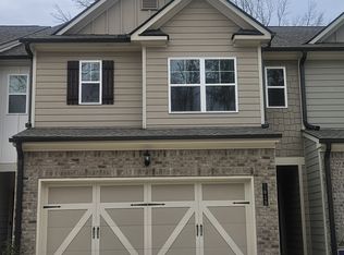5619 Chickory Dr, Flowery Branch, GA 30542