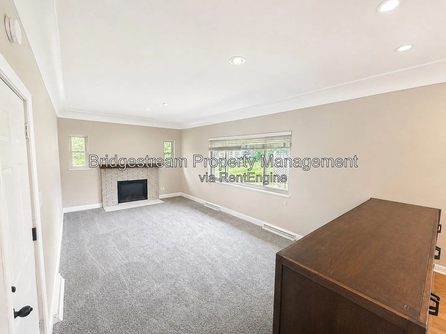 3 bed, 2.0 bath, 1512 sqft, $1,895 — Photo 4