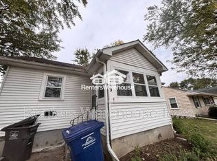 1229 Merle Hay Rd, Des Moines, IA 50311