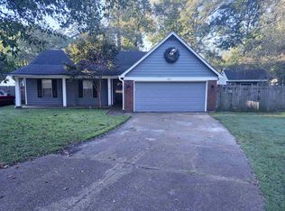 4421 Willow Springs Cv, Millington, TN 38053