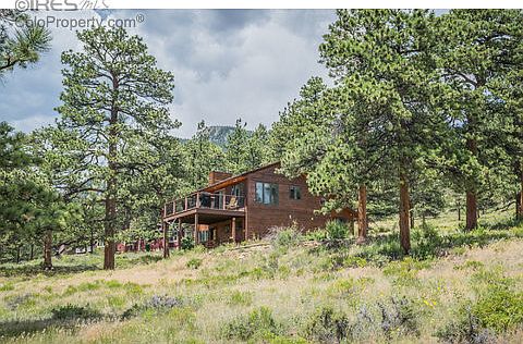 Rocky Mountain Cottage