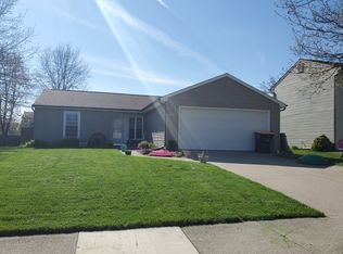 6519 Meadow Wood Pl, Fort Wayne, IN