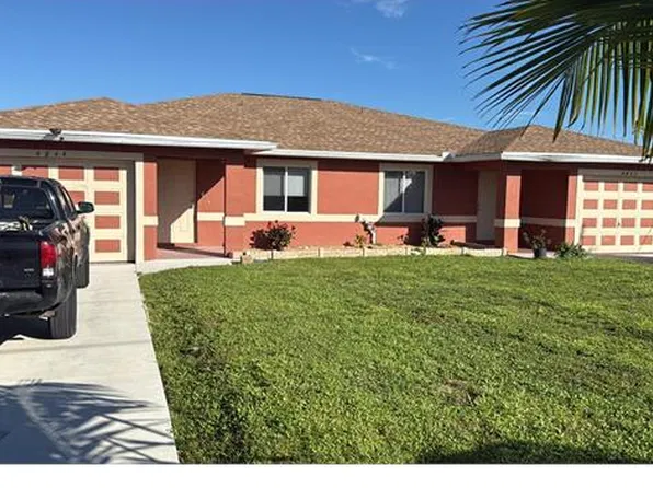 4844 Golfview Blvd, Lehigh Acres, FL 33973
