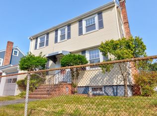 196 Spring St, West Roxbury, MA 02132