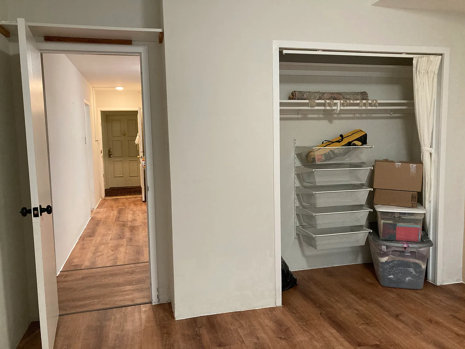 2 bed, 884 sqft, $2,950 — Photo 4