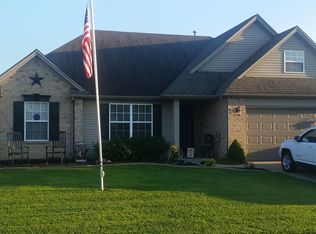 7925 Cedar Point Dr, Newburgh, IN