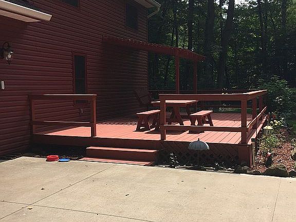 2nd image of 3399 Sylvan Dr