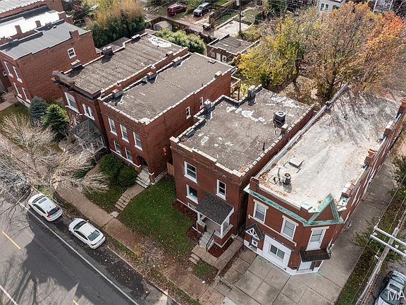 2nd image of 3456 Chippewa St