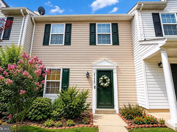 3rd image of 21447 Rodine Way