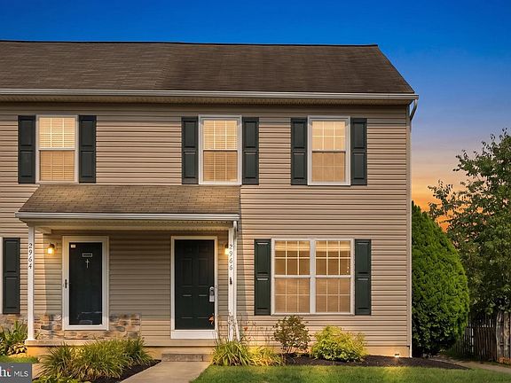 4th image of 2966 Aster Ln