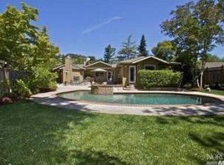 10 Deer Hollow Rd, San Anselmo, CA 94960