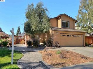 64 Calle Amigo Dr, Fremont, CA 94539