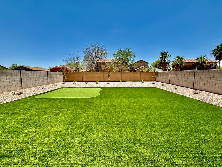 1549 E Kingman Pl — Photo 34
