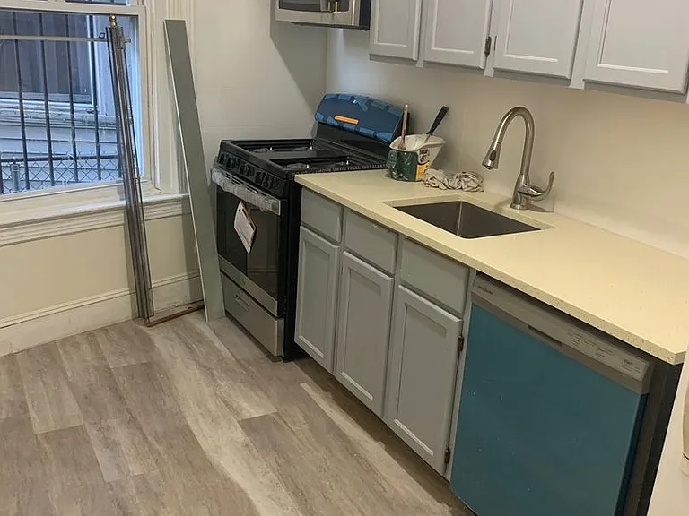 5119 Hazel Avenue — Photo 2