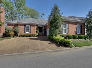 207 Deer Park Ln, Franklin, TN 37069