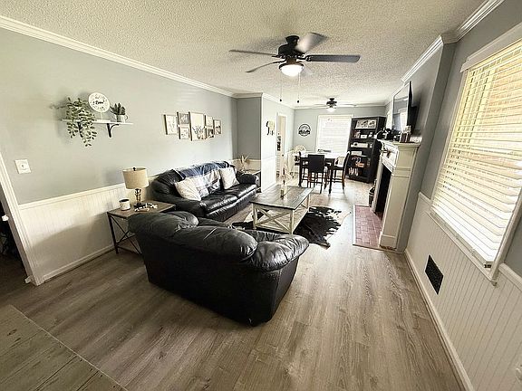 2nd image of 115 Hancock Ave