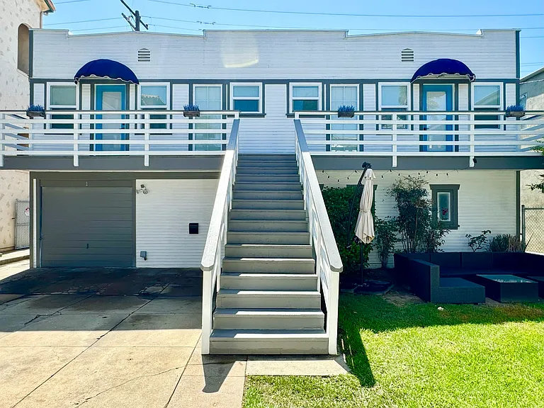 279 Redondo Ave #B — Photo 15