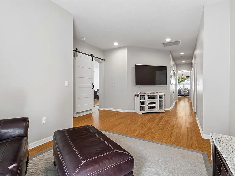 10901 Wildcat Dr — Photo 23