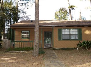 2588 Panther Creek Rd, Tallahassee, FL 32308