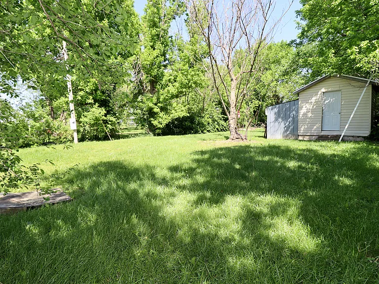 508 Texas Ave — Photo 15