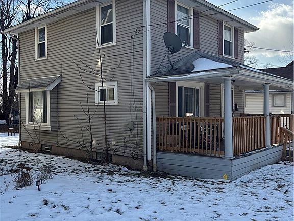 3rd image of 675 Hudson Ave