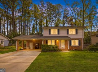 1373 Sanden Ferry Dr, Decatur, GA 30033