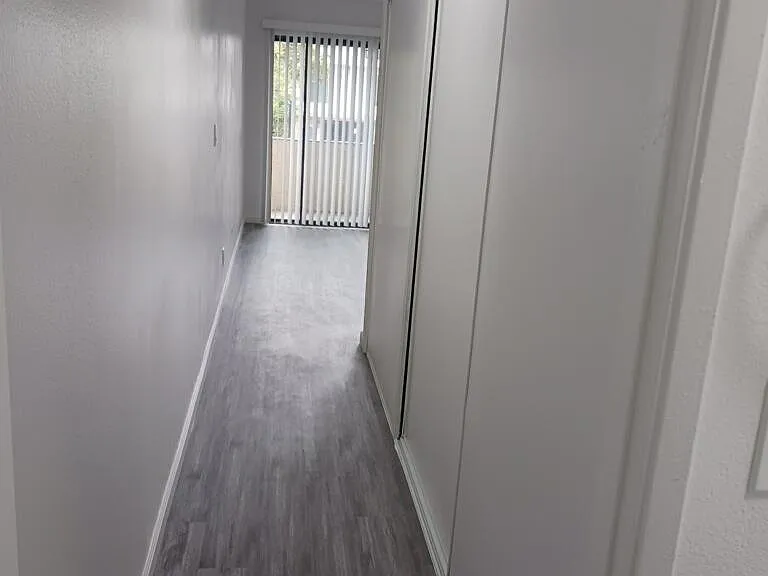 12207 Riverside Dr #102 — Photo 7
