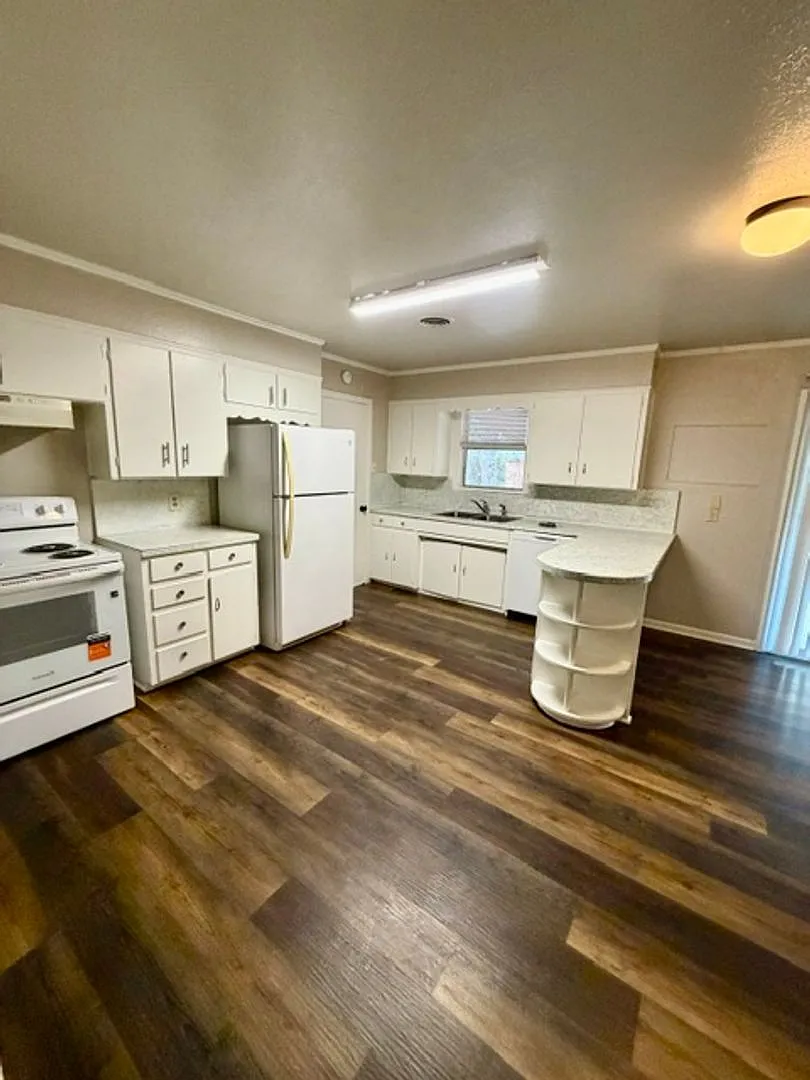 3 Bedroom 2 Bath in Gatesville ISD — Photo 4