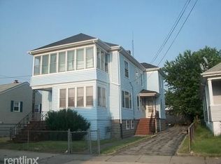 47 Eddy St #2, Fall River, MA 02723