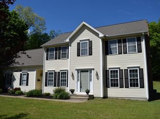 35 Keyes St, Unionville, CT 06085