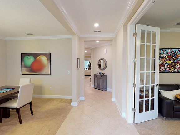 4th image of 553 Aspen Leaf Dr