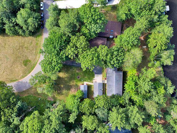 3rd image of 4598 Brockhaus Ln