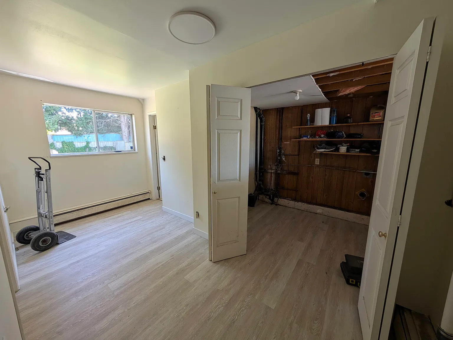 2 bed, 1027 sqft, $2,200 — Photo 4