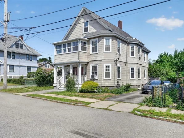 324-326 Atlantic St, Quincy, MA 02171