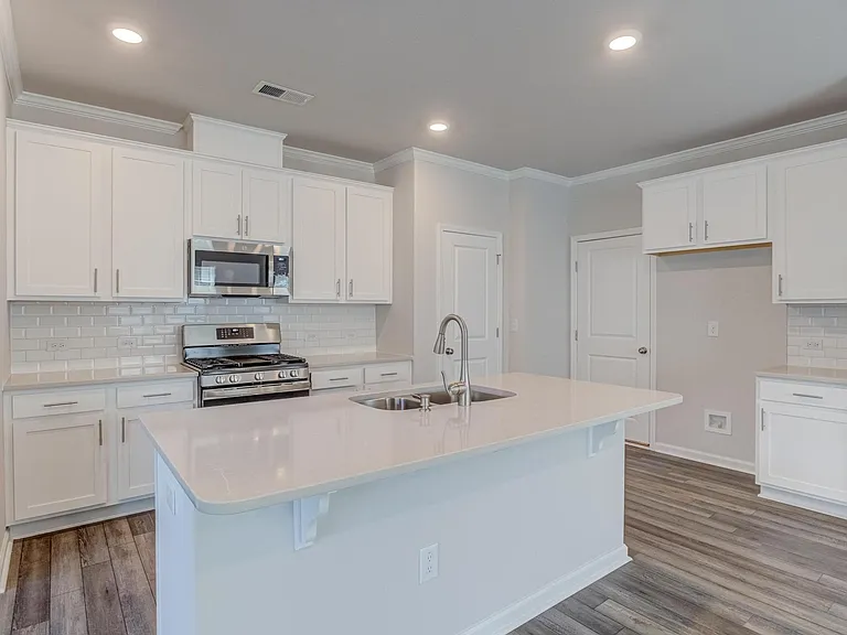 1221 Pate Farm Ln — Photo 6