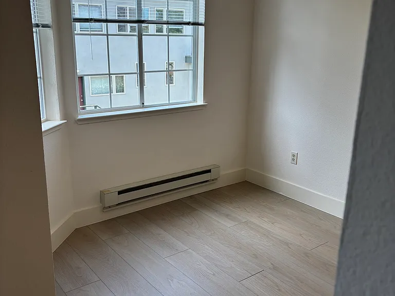 1215 Bayswater Ave — Photo 7