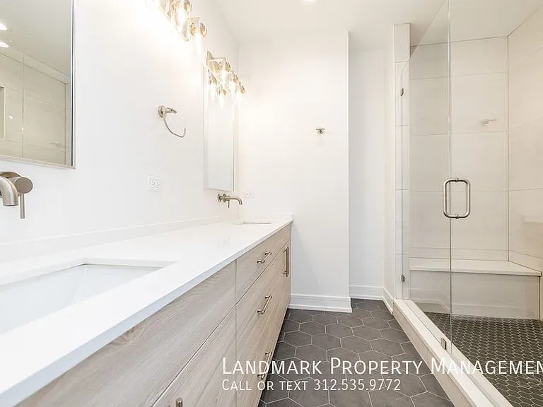 1726 W Cullerton St #1 — Photo 34