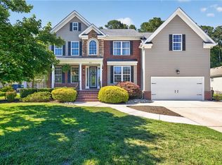 852 Dawson Cir, Chesapeake, VA 23322