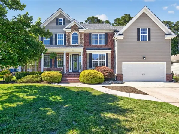 852 Dawson Cir, Chesapeake, VA 23322