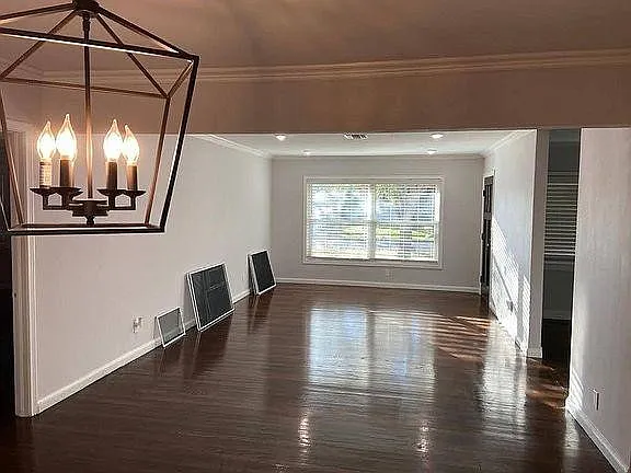 310 Wilshire Pl — Photo 6