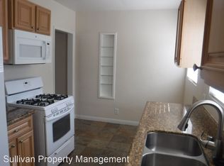 748 W 27th St, San Pedro, CA 90731
