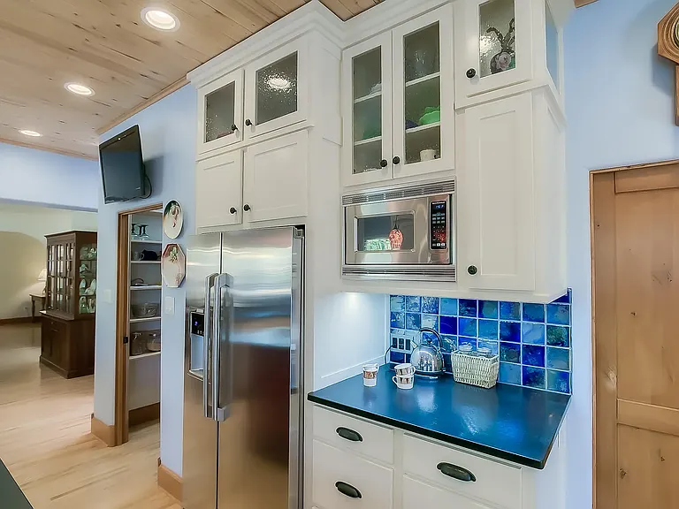 1420 Jefferson St NE — Photo 8