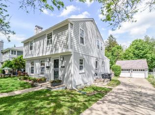 304 Arbana Dr, Ann Arbor, MI 48103
