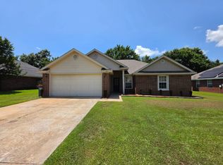 311 S 14th St, Lavaca, AR 72941