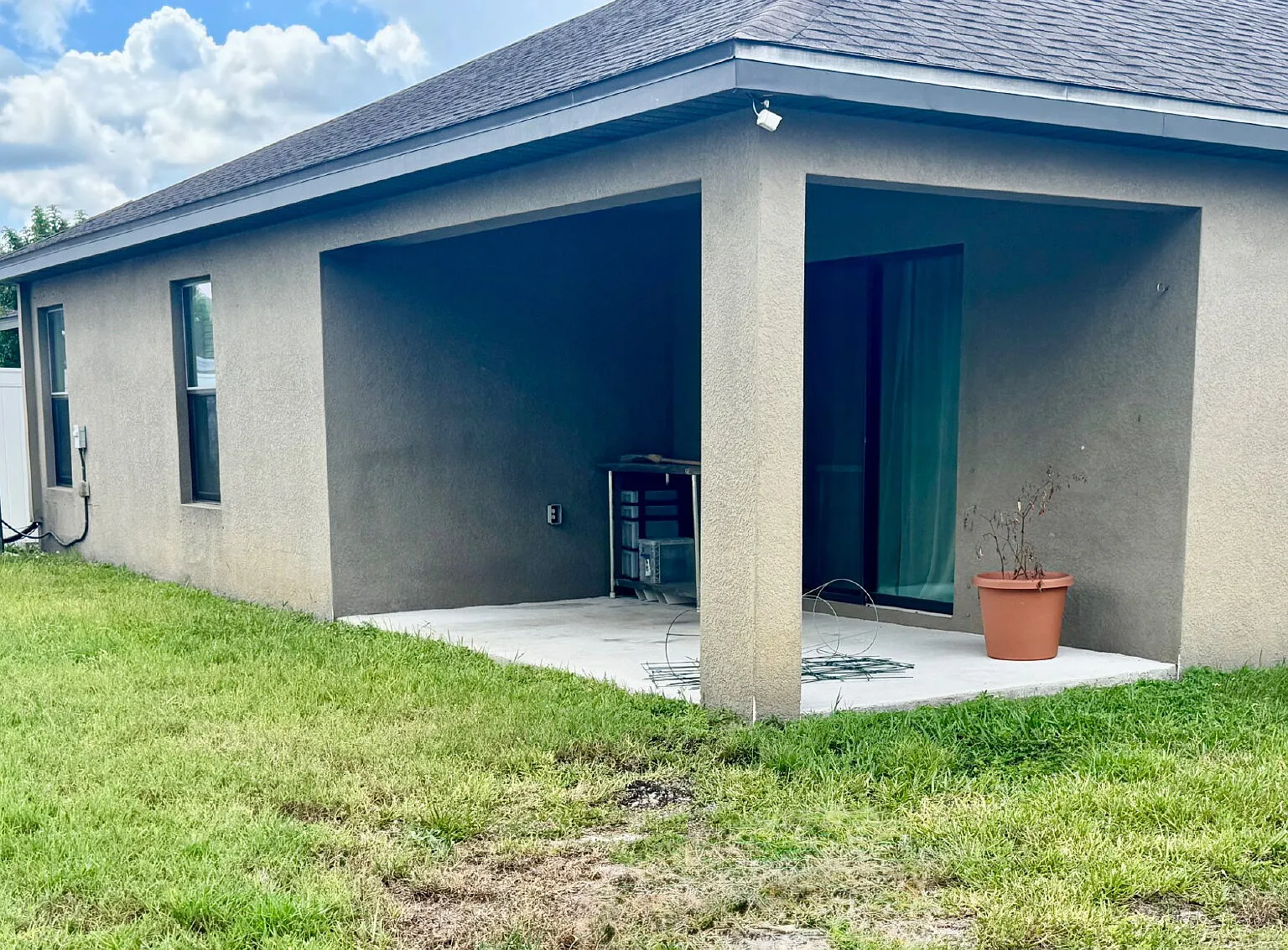 4 bed, 2.0 bath, 1851 sqft, $2,495 — Photo 4