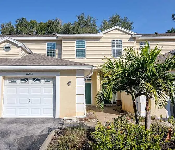 11238 Cedar Hollow Ln — Photo 1